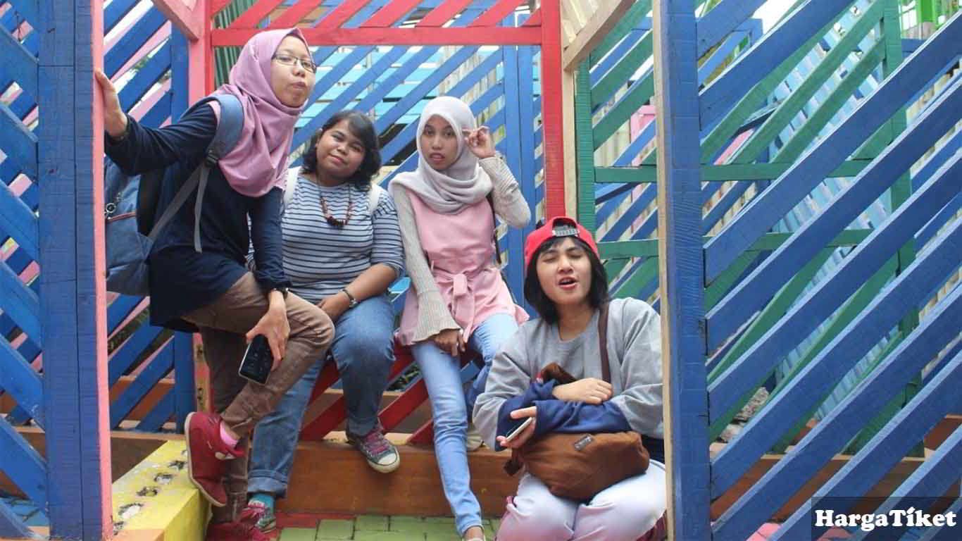 gambar predator fun park