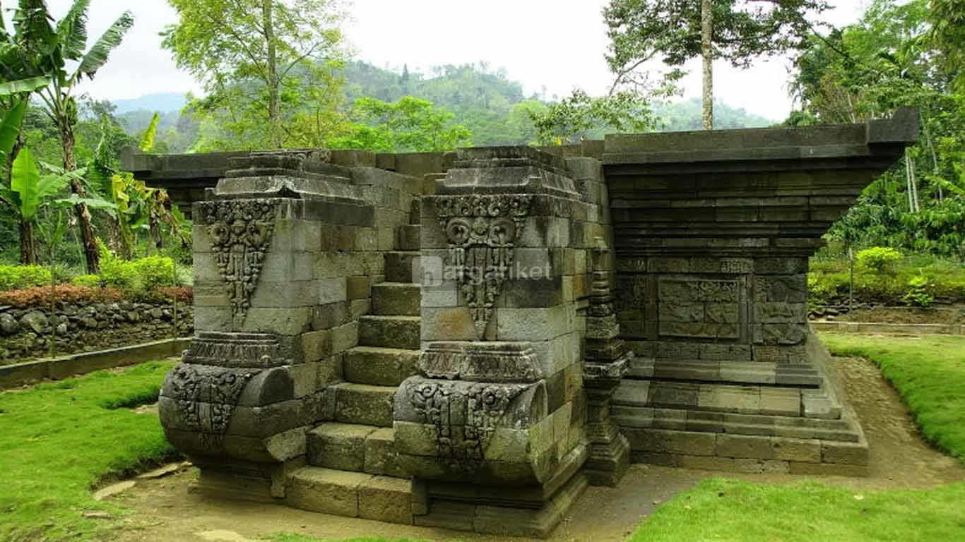 Candi Kedaton Probolinggo
