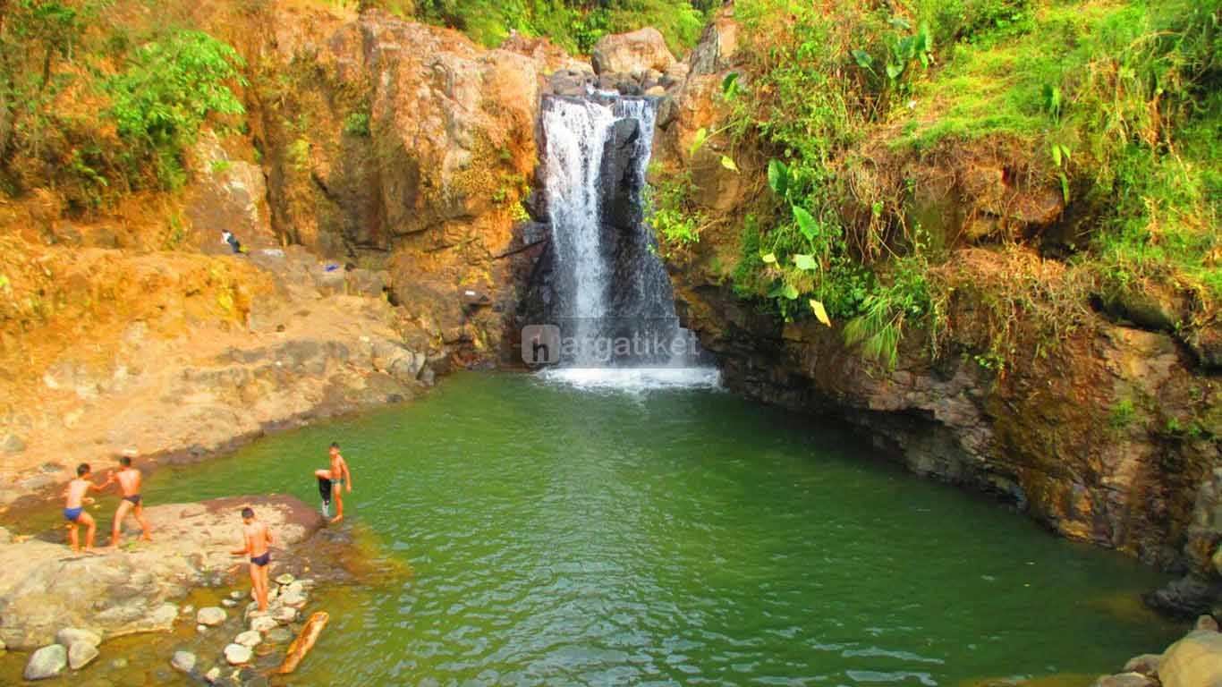 Curug Jlarang Lebakbarang