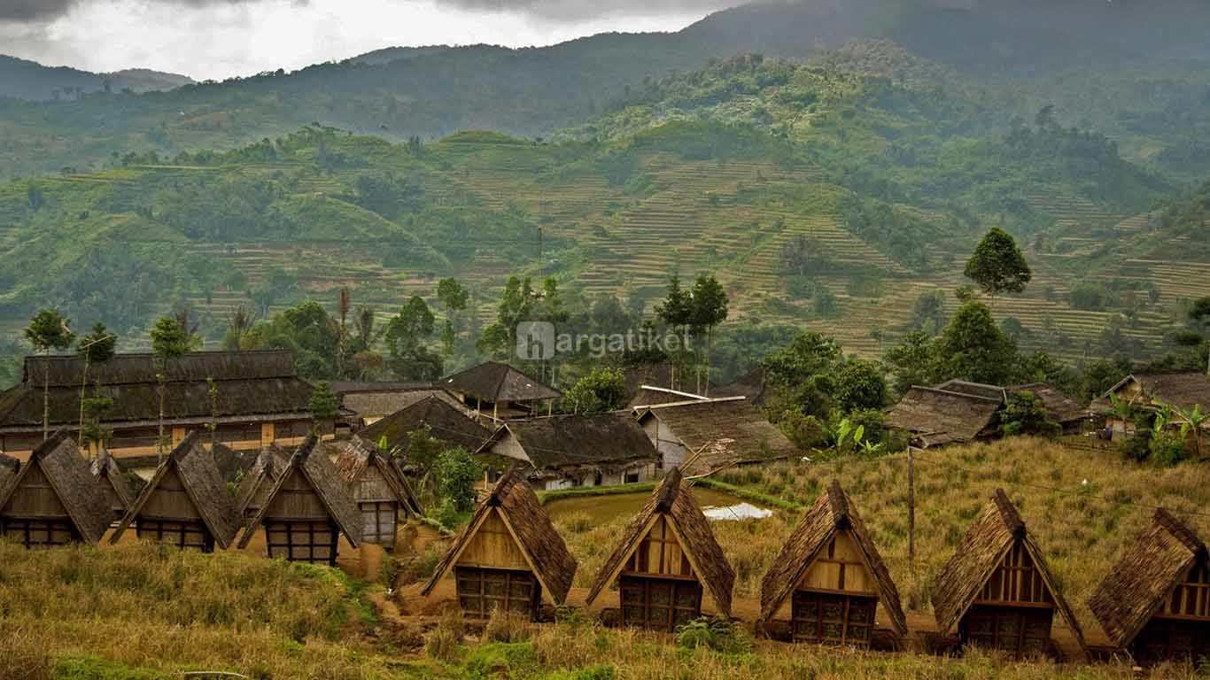 Kampung Kasepuhan Ciptagelar