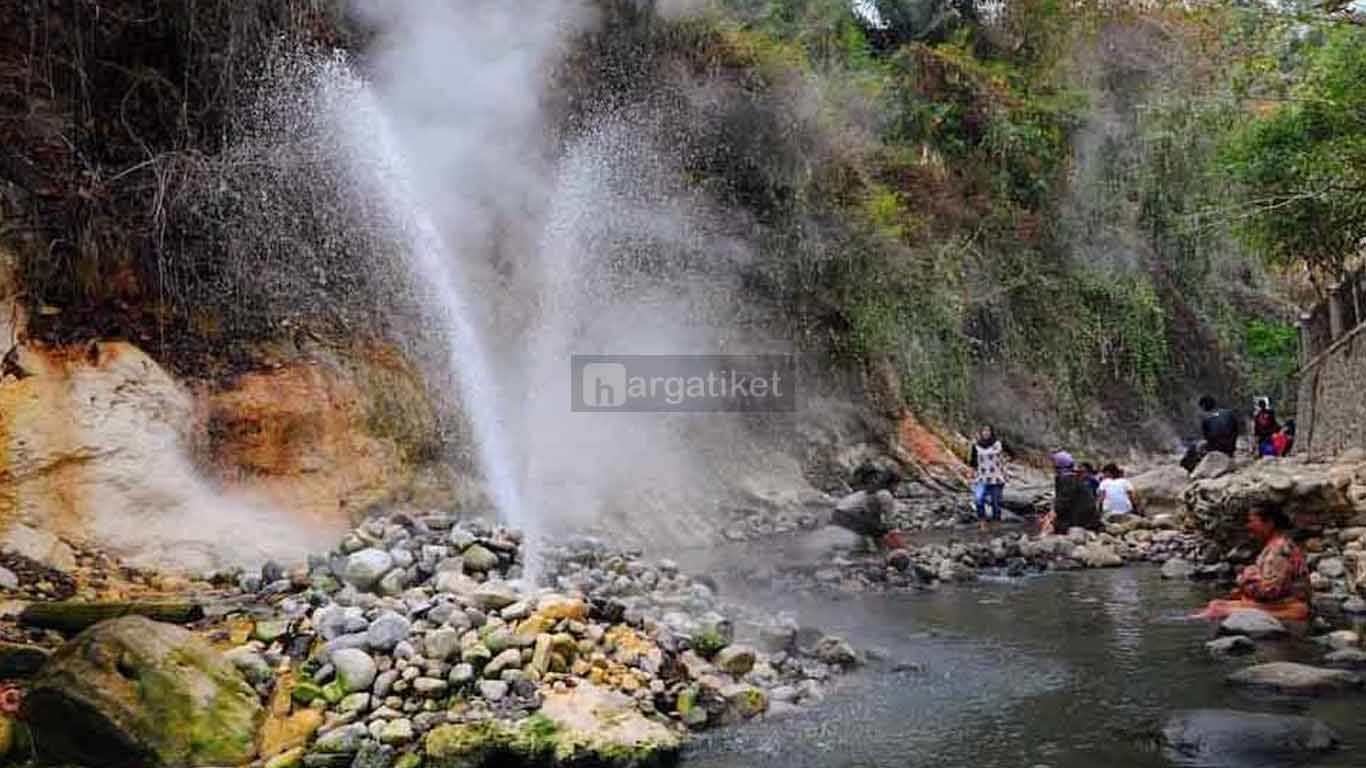 Mata Air Panas Cisolok Palabuhanratu