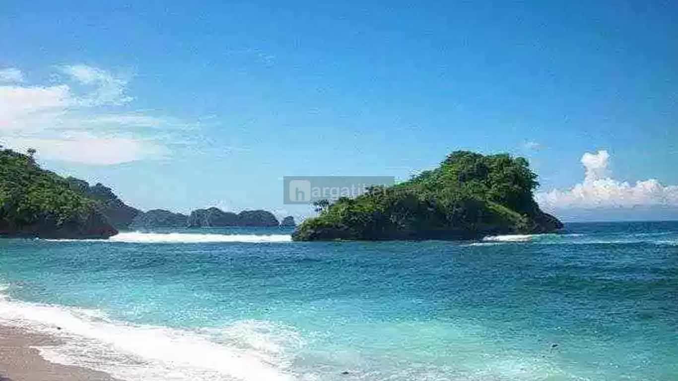 Pantai Tomen Pantai Tomen