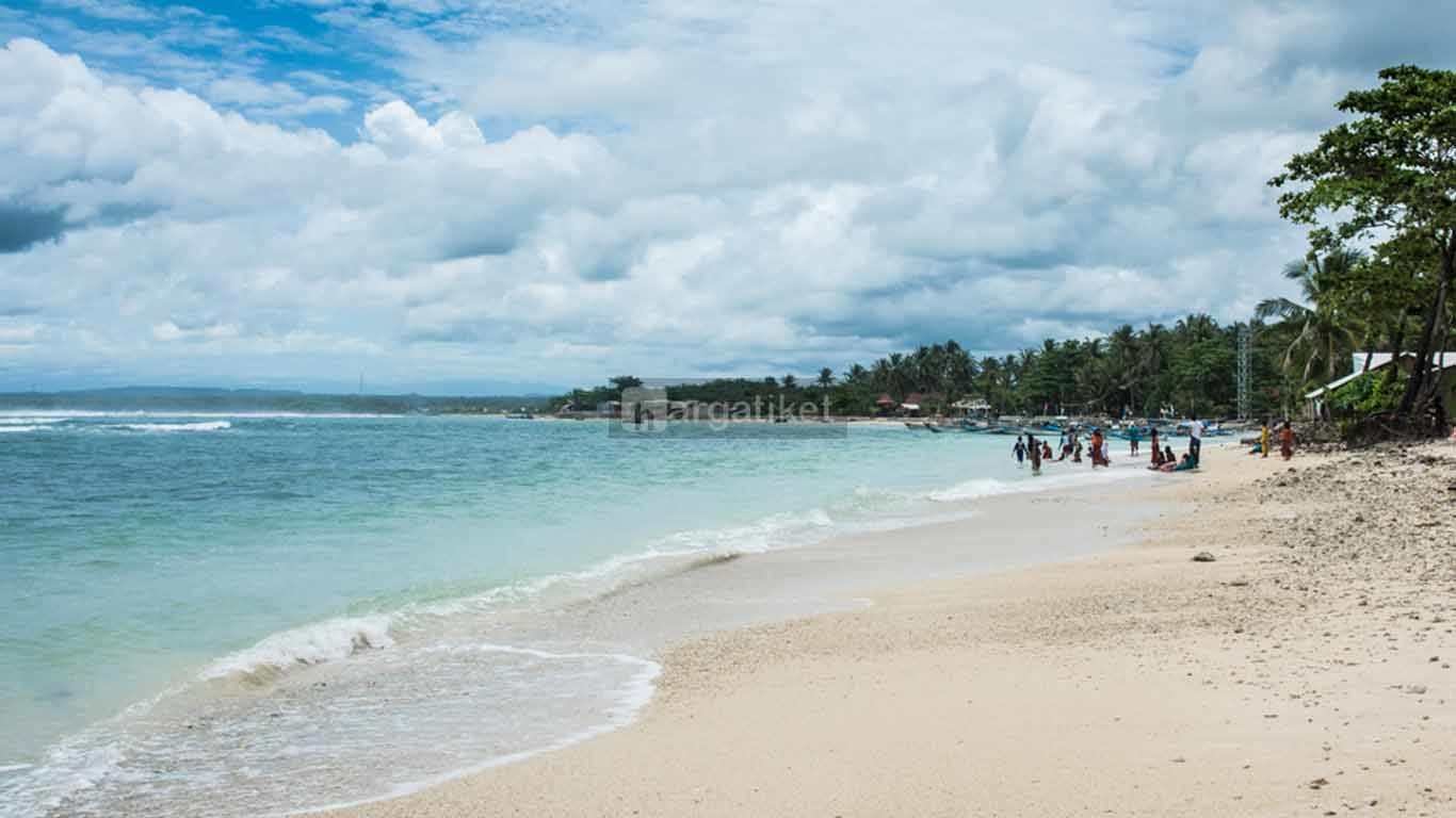 Pantai Ujung Genteng