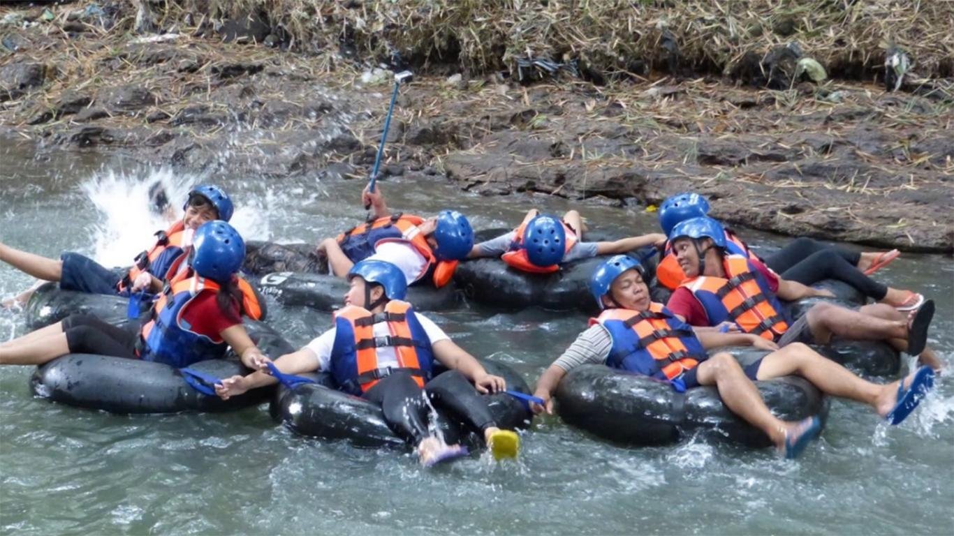 Wahana tubing Wahana tubing