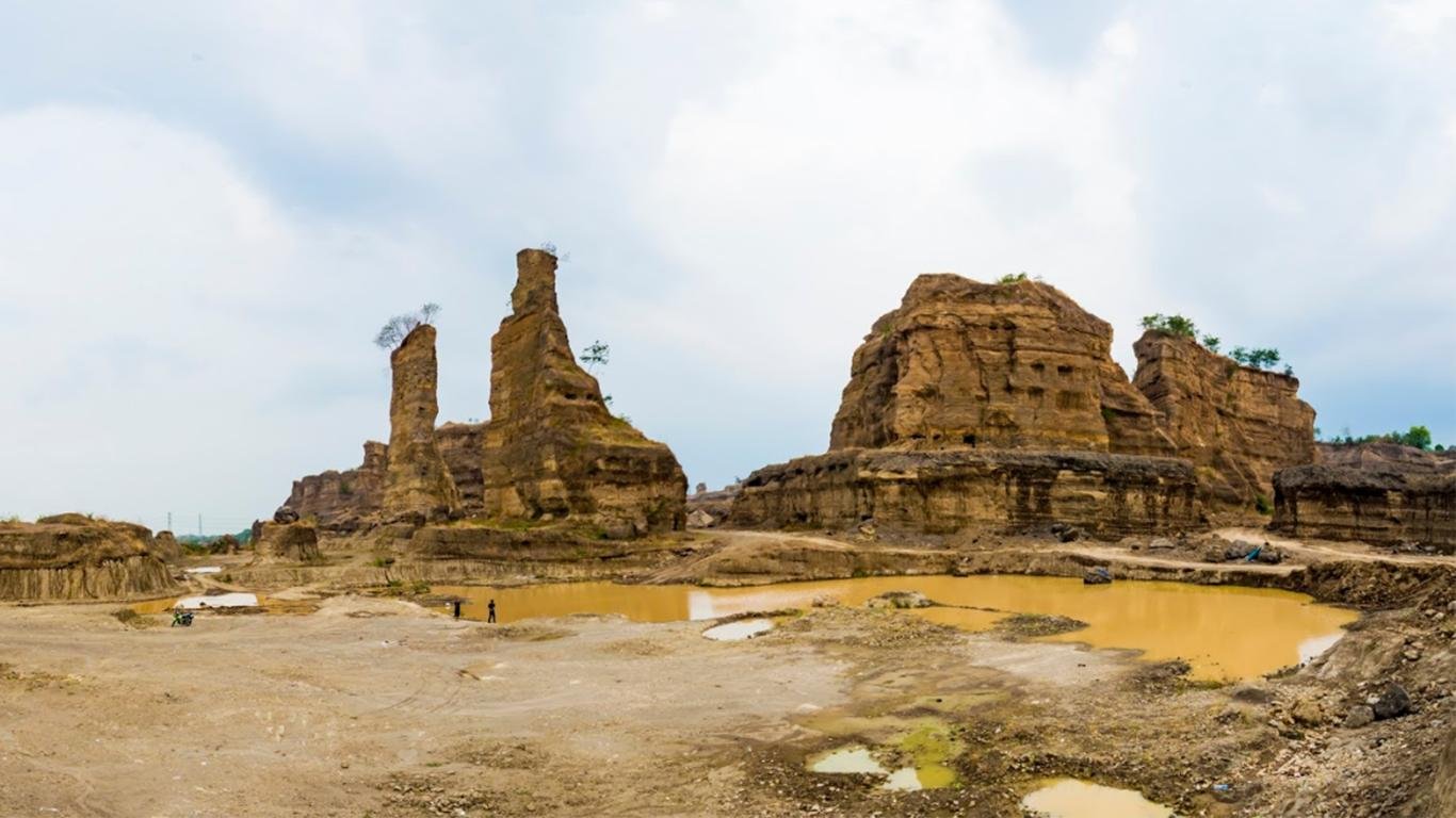 kolam alami lembah coklat kolam alami lembah coklat