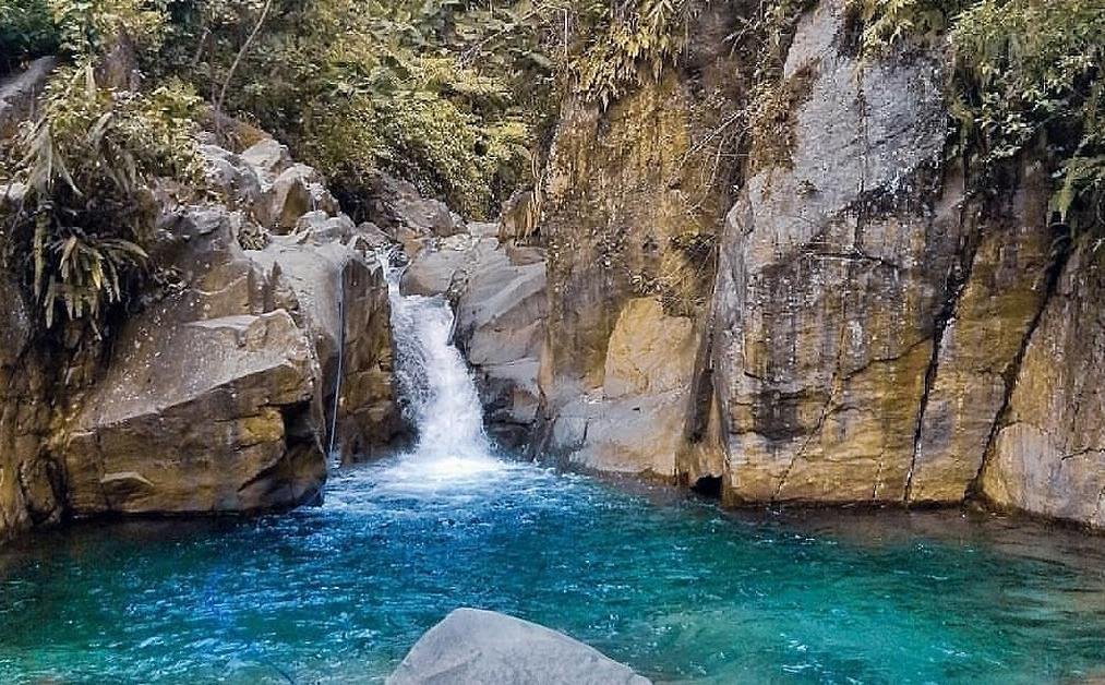 air terjun air terjun