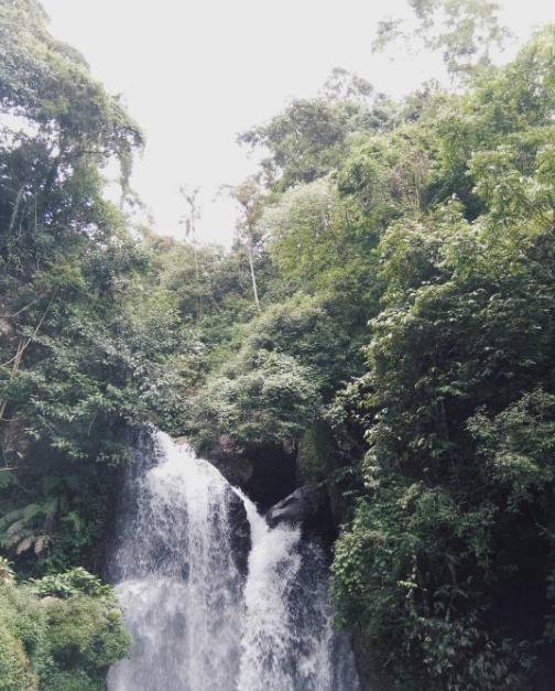 curug cipamingkis jonggol
