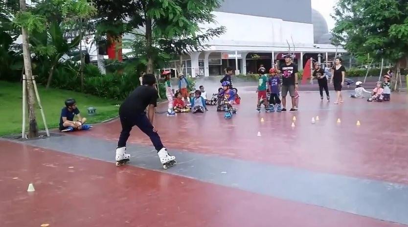 Gravity Zone – Inline Skate Gravity Zone – Inline Skate