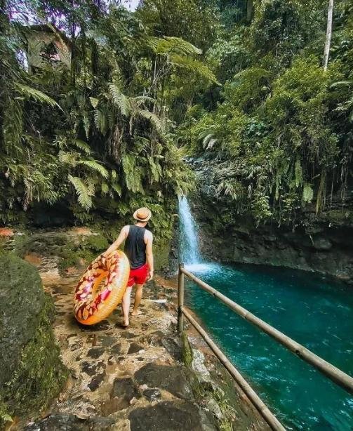 air terjun air terjun