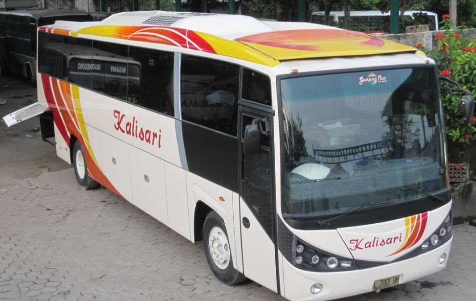 jadwal bus kalisari