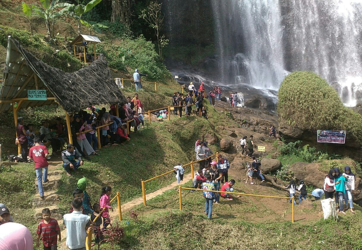 Fasilitas Curug Cikondang