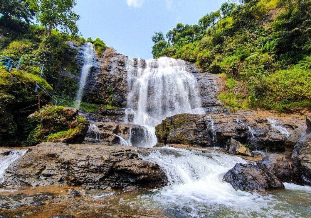 Misteri dan Mitos Curug Cikondang